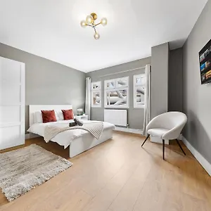 https://bridge-apartments.brighton-hotels-england.com